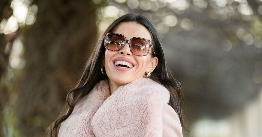 Qué tipo de gafas de sol llevar a una boda