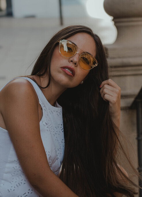 Gafas de sol que combinan genial con el estilo minimalista